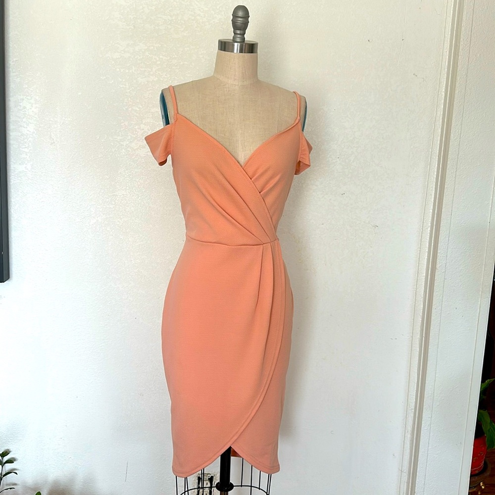 Stress peaches color dress